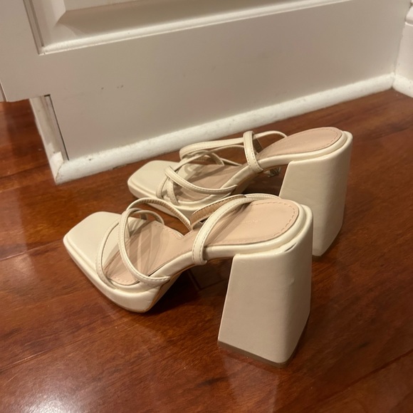 SOLD princess polly cammie heels cream platform sandals strappy white - Picture 5 of 11